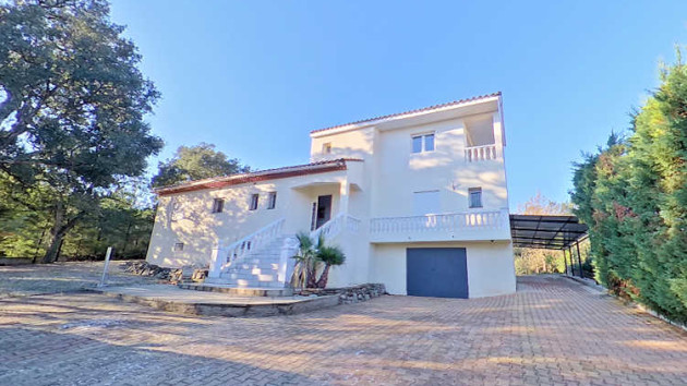 Villa to rent near Perpignan France